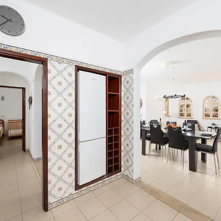 Baltin * Албуфейра