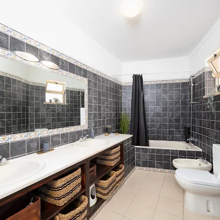 Baltin Вілла Албуфейра